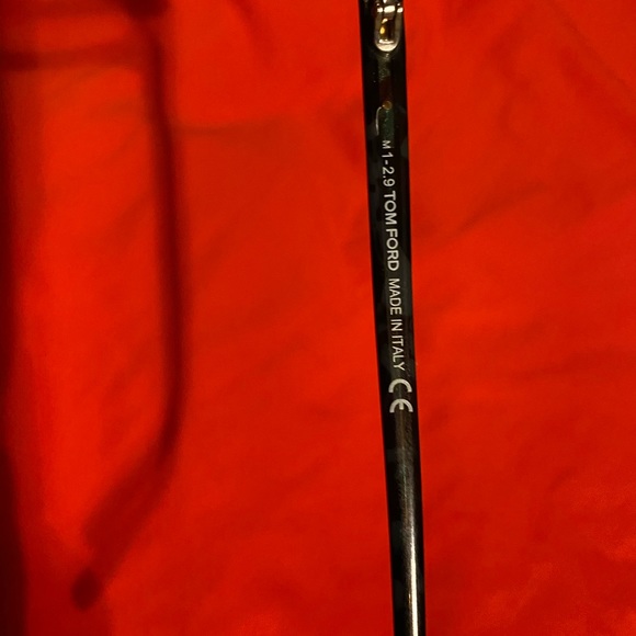 Tom Ford glasses: SIZING 50/17/135:Tortoise color - Picture 4 of 7